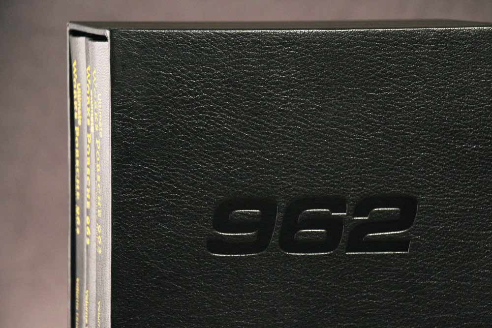 962 Collector's Edition binding detail