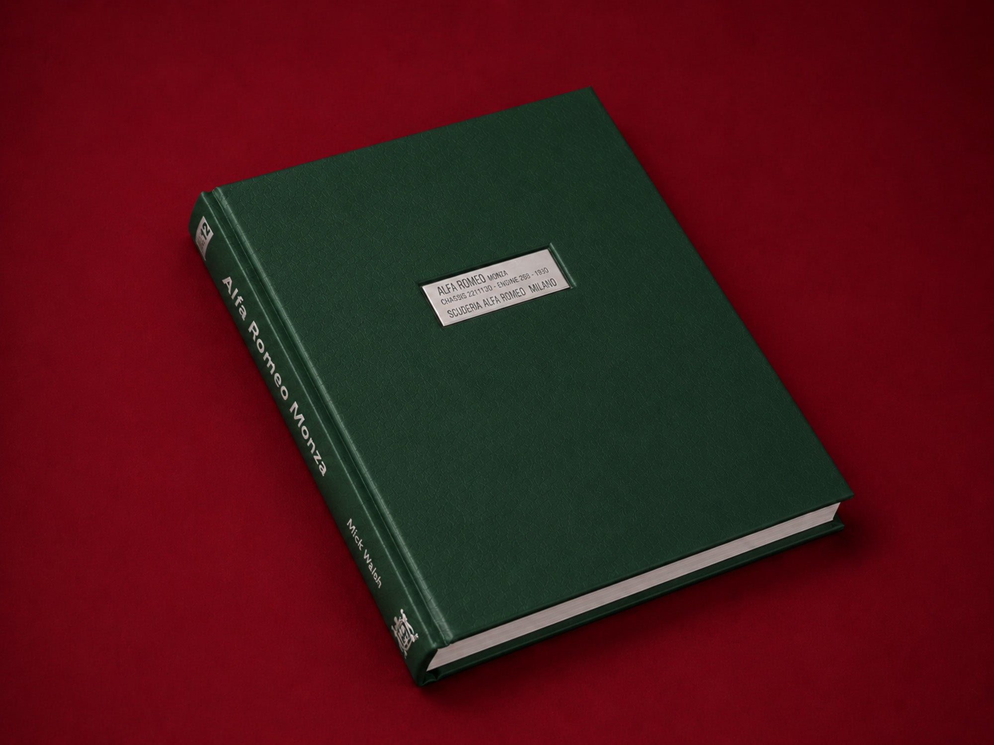 Alfa Romeo Monza - The autobiography of the celebrated 2211130 (Limited Edition)