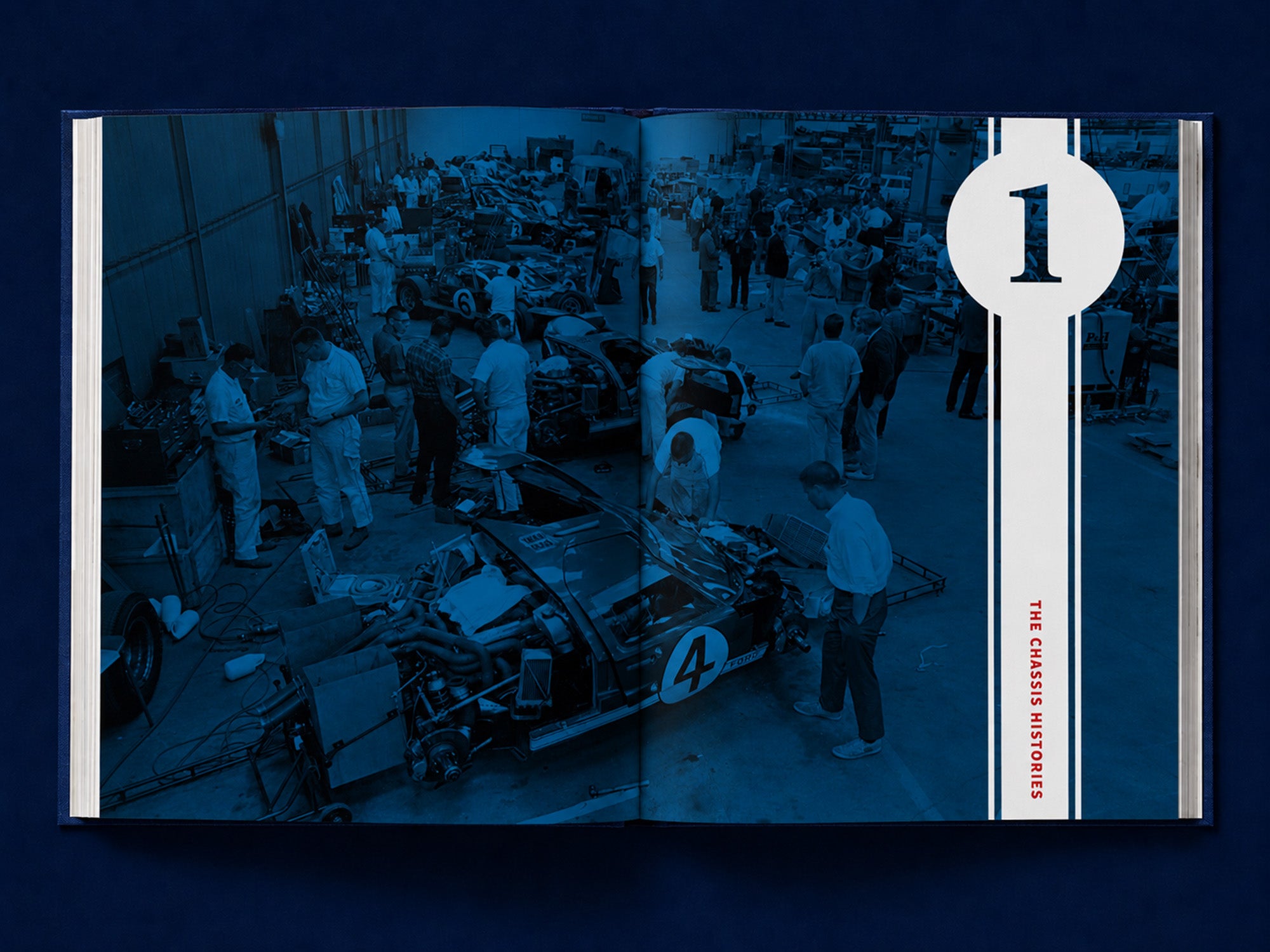 Ultimate Ford GT40 – The Definitive History (Volume 1)