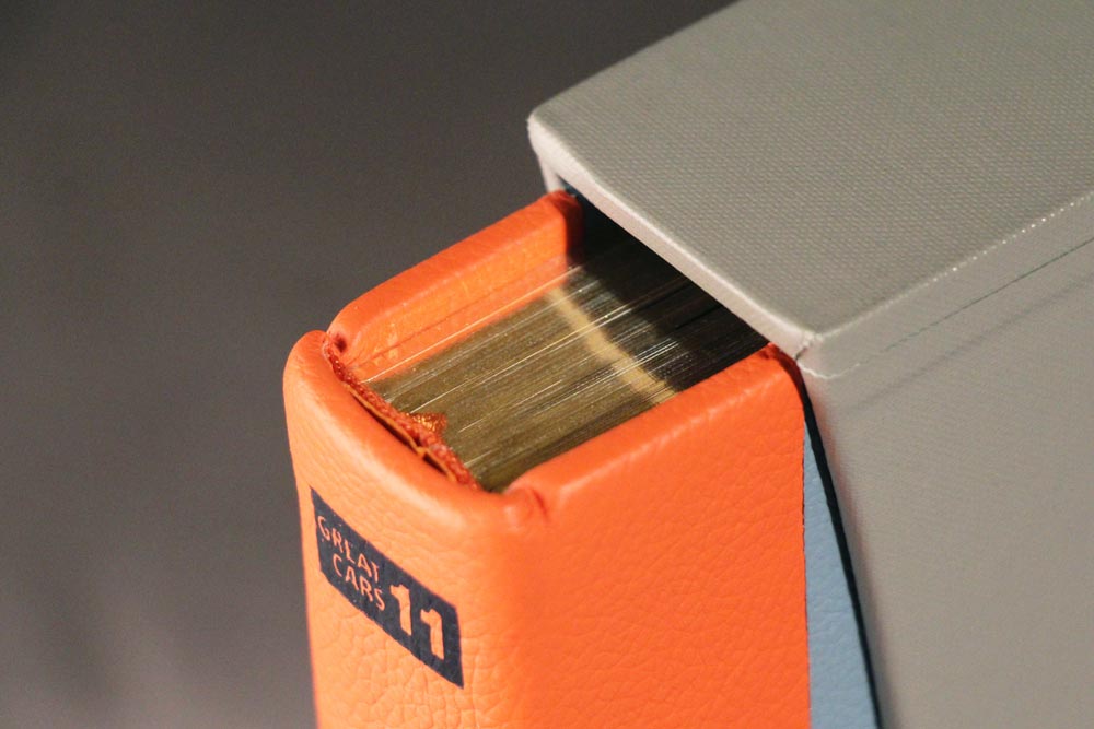 Ford GT40 1075 Limited Edition book binding detail