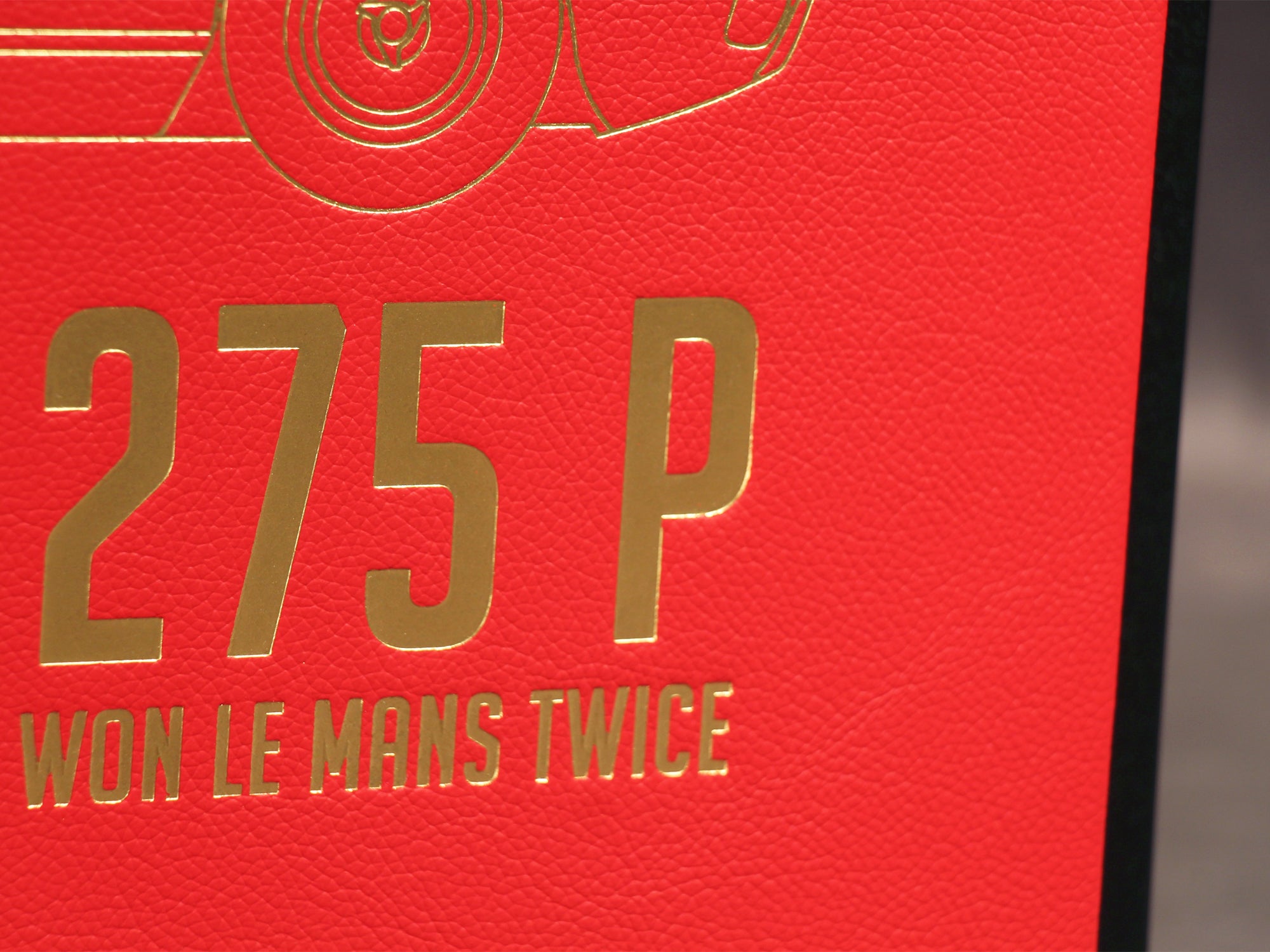 Ferrari 275 P binding detail