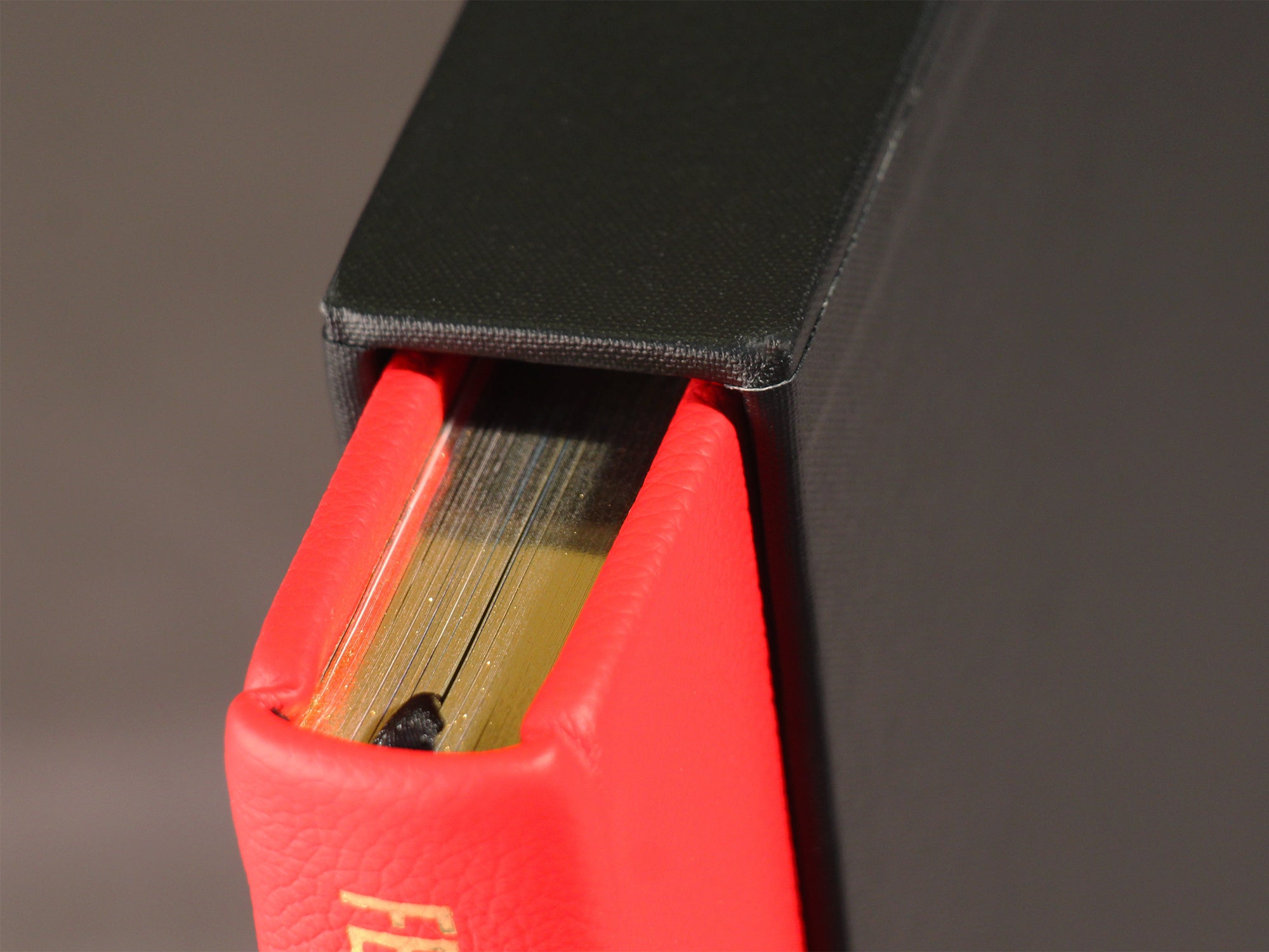 Ferrari 275 P gilt edging