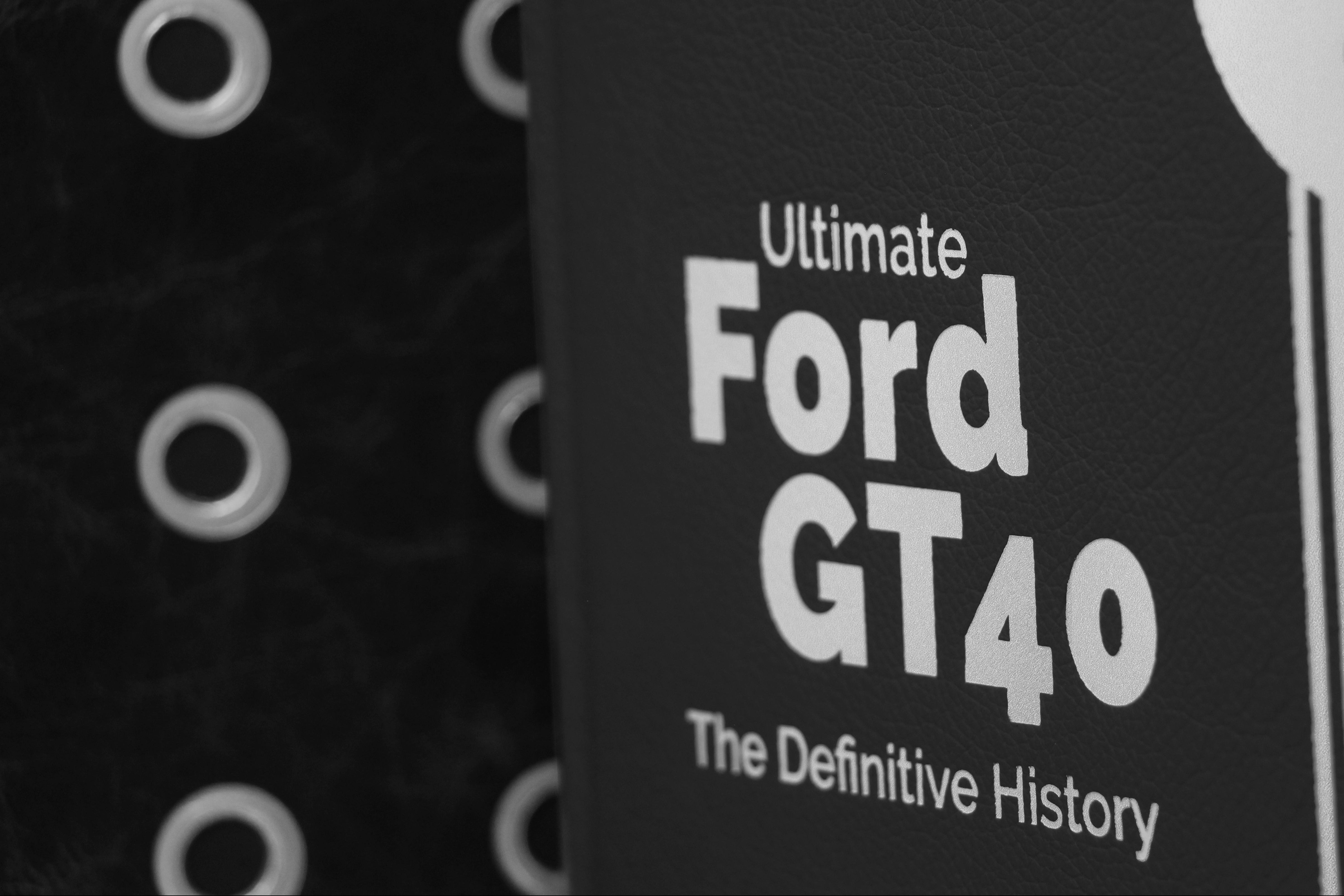 Ford GT40 Owners Edition volume 2 book detail