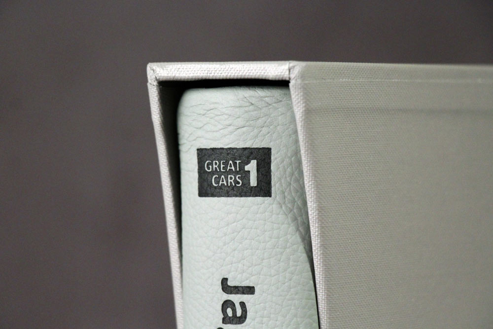 4 WPD leatherbound limited edition book