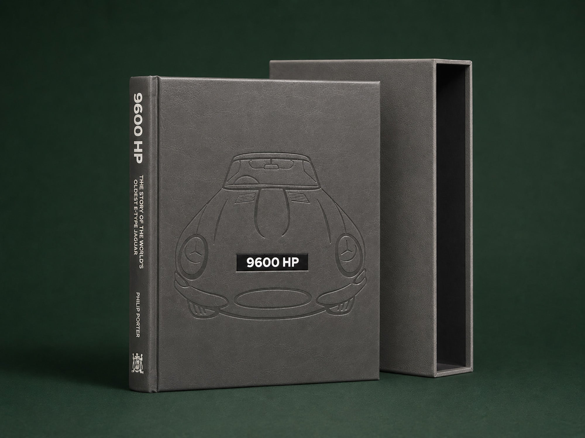 9600 HP - The Story of the World’s Oldest E-type Jaguar (Collector's Edition)