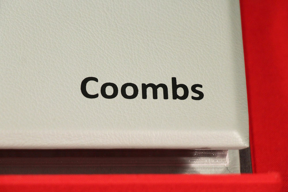 Jaguar Lightweight E-type - The autobiography of 4 WPD (Collectors' Edition)