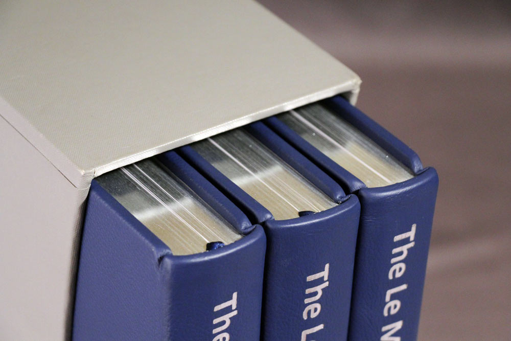 Le Mans Model Limited Edition book edging