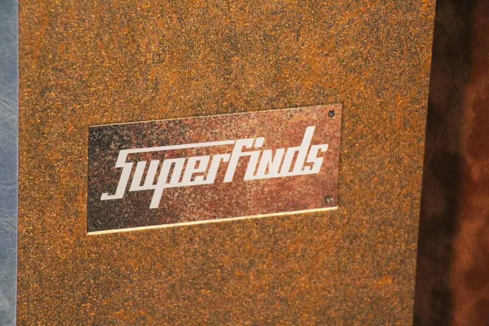 Superfinds Collector's Edition book badge