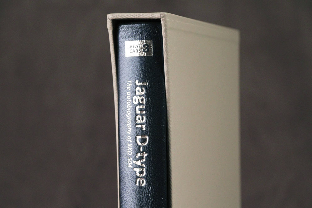 Jaguar D-type - The Autobiography of XKD 504 (de Luxe edition) - Porter Press International